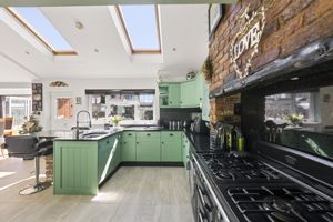 Photo 24- click for photo gallery